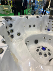 Гидромассажный спа-бассейн Vita Spa Riviera